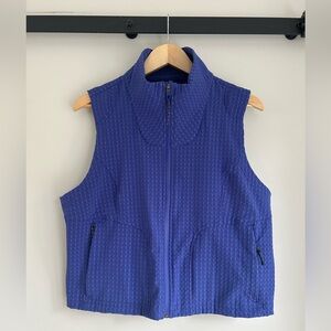 Lululemon Water-Repellent Fleece Hiking Sleeveless Vest RARE Size 14